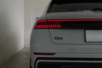 Audi Q8 55 TDI quattro S line, 2024