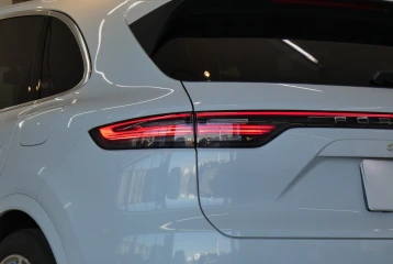 Porsche Cayenne Tiptronic E-Hybrid, 2022