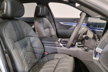 BMW 7 series 740i Excellence, 2023, 2023
