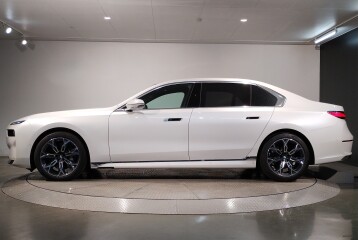 BMW 7 series 740i Excellence, 2023, 2023