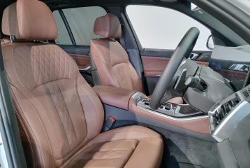 BMW X5 xDrive 40d M Sport, 2024