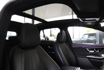 Mercedes EQE 350 4MATIC, 2024