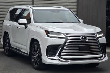 Lexus LX 600 7-seater, 2025