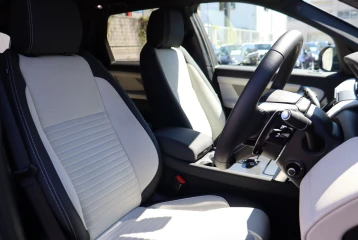 Land Rover Discovery Sport D200 AWD SE, 2024