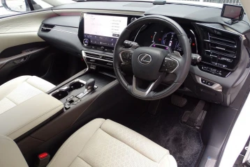 Lexus RX 450h+ Version L, 2023