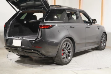 Land Rover Range Rover Sport D300 Dynamic SE, 2023