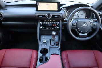 Lexus IS 300, 2023, 2023