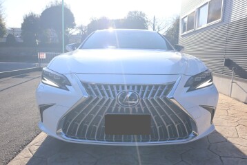Lexus ES 300h Graceful Escort, 2023
