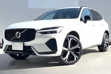 Volvo XC60 T6 Recharge Geartronic Plus Bright, 2024