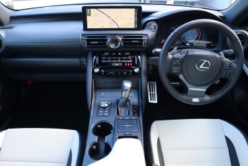 Lexus IS 300, 2024, 2024