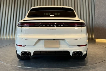 Porsche Cayenne Coupe Tiptronic, 2024