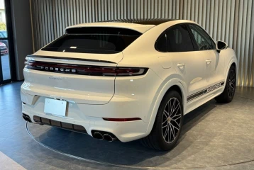 Porsche Cayenne Coupe Tiptronic, 2024