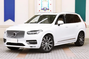 Volvo XC90 PLUS B5, 2024