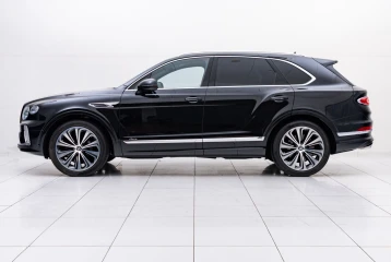 Bentley Bentayga Azure, 2024