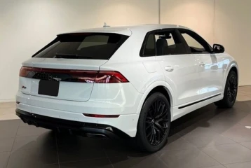 Audi Q8 55 TFSI Quattro S Line, 2025