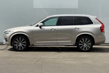 Volvo XC90 Ultra B5, 2024