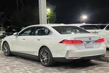 BMW i5 eDrive40 Excellence, 2024