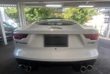 Jaguar F-Type , 2022