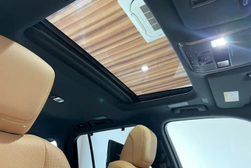 Lexus LX 600 7-seater, 2025