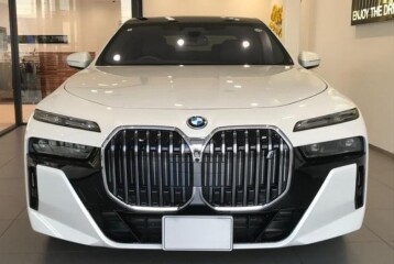 BMW i7 eDrive50 M Sport, 2024