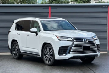 Lexus LX 600, 2023