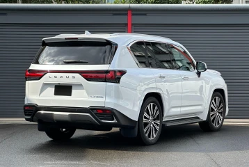 Lexus LX 600, 2023