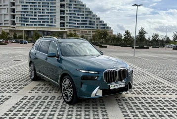 BMW X7 xDrive 40d M Sport, 2023