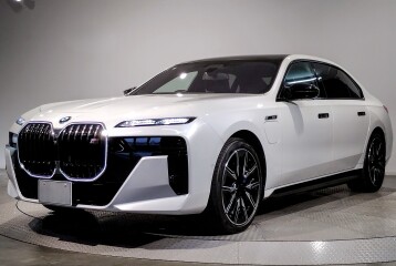 BMW i7 , 2025