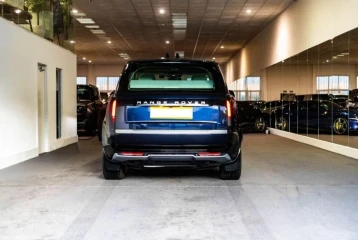 Land Rover Range Rover P400 SE, 2022