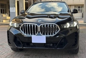 BMW X6 xDrive35d M Sport, 2024