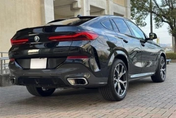BMW X6 xDrive35d M Sport, 2024