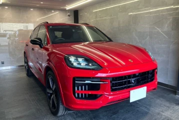 Porsche Cayenne Tiptronic GTS, 2024