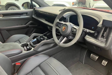 Porsche Cayenne Tiptronic GTS, 2024