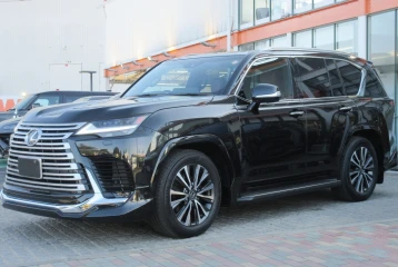 Lexus LX 600 7-seater, 2023