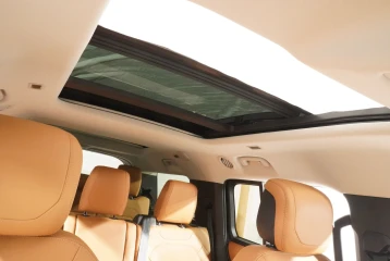 Land Rover Defender D300 First Edition, 2023