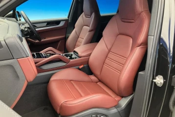Porsche Cayenne Tiptronic S, 2023