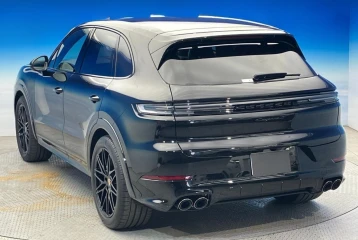 Porsche Cayenne Tiptronic S, 2023