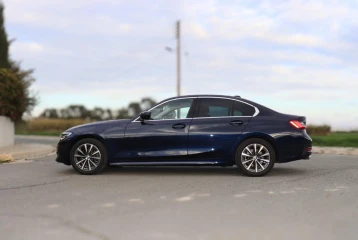 BMW 3 series 318i, 2021