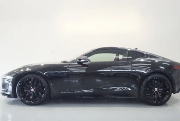 Jaguar F-Type R-Dynamic, 2022