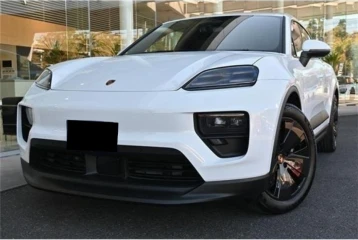Porsche Macan 96 kWh, 2025