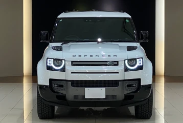 Land Rover Defender D300 X-Dynamic SE, 2024