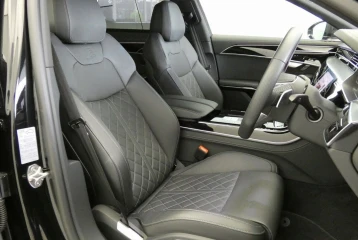 Audi A8 60 TFSI e quattro, 2023