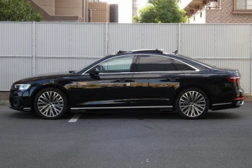 Audi A8 60 TFSI e quattro, 2023