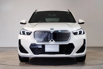 BMW iX1 eDrive20 M Sport, 2025