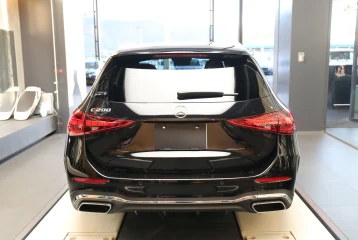 Mercedes C-class C 200 Avantgarde AMG Line, 2024