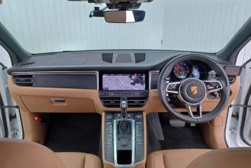 Porsche Macan PDK, 2021