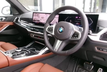 BMW X7 xDrive40d M Sport 7-seater, 2024