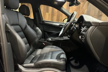 Porsche Macan PDK, 2024