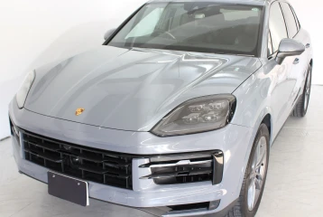 Porsche Cayenne Tiptronic S, 2024