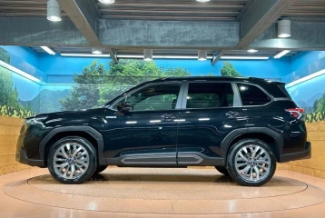 Subaru Forester Premium S:HEV EX, 2025